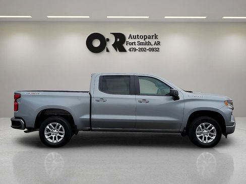 Used 2026 Chevrolet Silverado 1500 RST AWD/4WD image 6