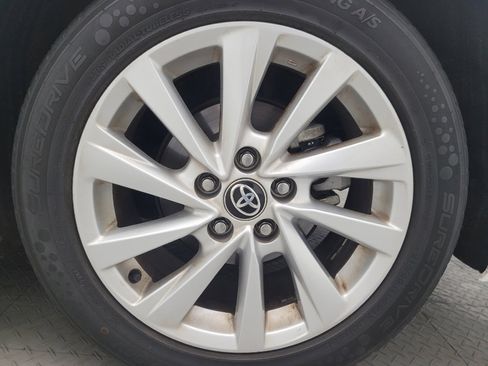 Used 2023 Toyota Camry LE image 31