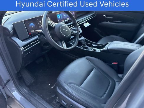 Certified 2025 Hyundai Santa Cruz SEL image 12