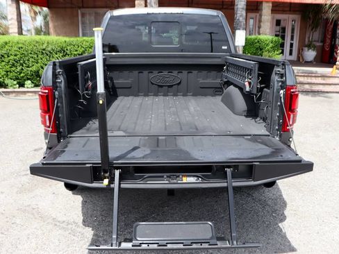 Used 2020 Ford F150 Raptor w/ Equipment Group 802A Luxury AWD/4WD image 8