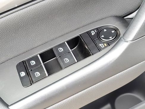 Used 2025 MAZDA CX-50 2.5 Hybrid w/ Cargo Package image 20