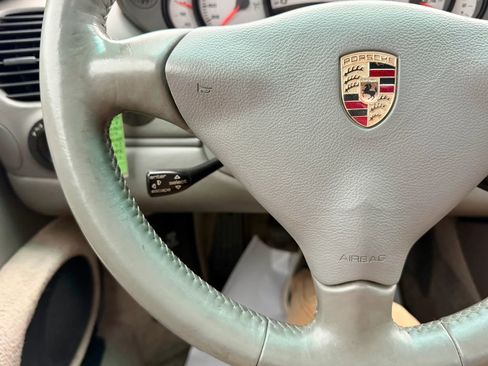 Used 2004 Porsche 911 Carrera 4S AWD/4WD image 33
