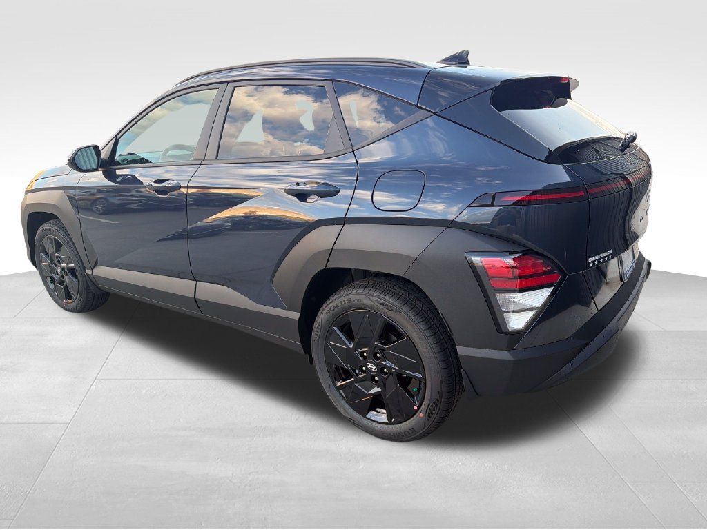 New 2027 Hyundai Kona SEL Sport FWD image 4