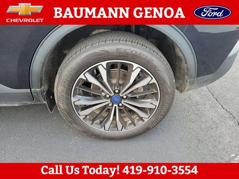 Used 2022 Ford Escape SE w/ SE Sport Appearance Package AWD/4WD image 25