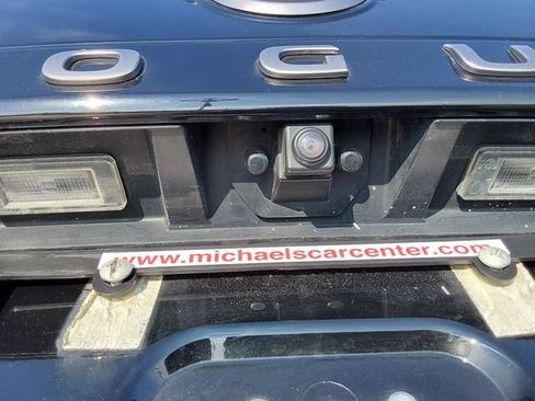 Used 2024 Nissan Rogue S AWD/4WD image 8