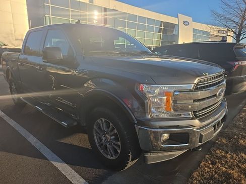 Used 2019 Ford F150 Lariat w/ Trailer Tow Package image 3