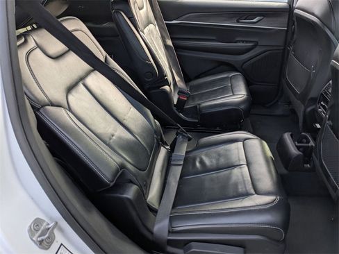 Used 2023 Jeep Grand Cherokee L Limited w/ Trailer Tow Group (B) image 37