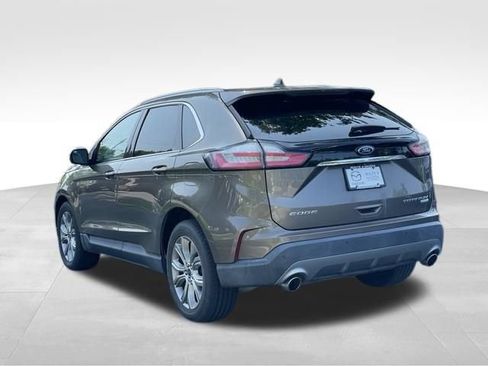 Used 2019 Ford Edge Titanium FWD image 5