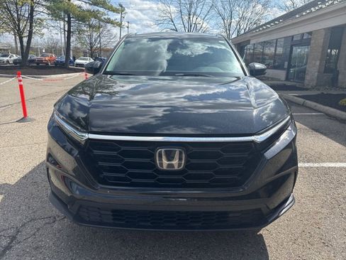 Used 2023 Honda CR-V EX image 2
