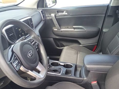 Used 2022 Kia Sportage LX FWD image 14