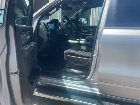 Used 2022 RAM 1500 Big Horn AWD/4WD image 23