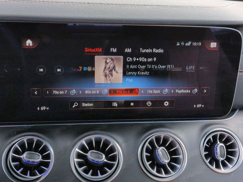 Used 2021 Mercedes-Benz E 450 Coupe image 23