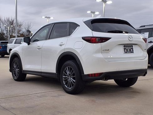 Used 2019 MAZDA CX-5 Touring image 2