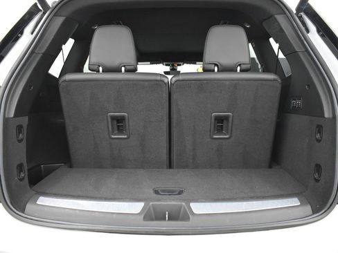 Used 2023 Cadillac XT6 Premium Luxury w/ Technology Package image 30