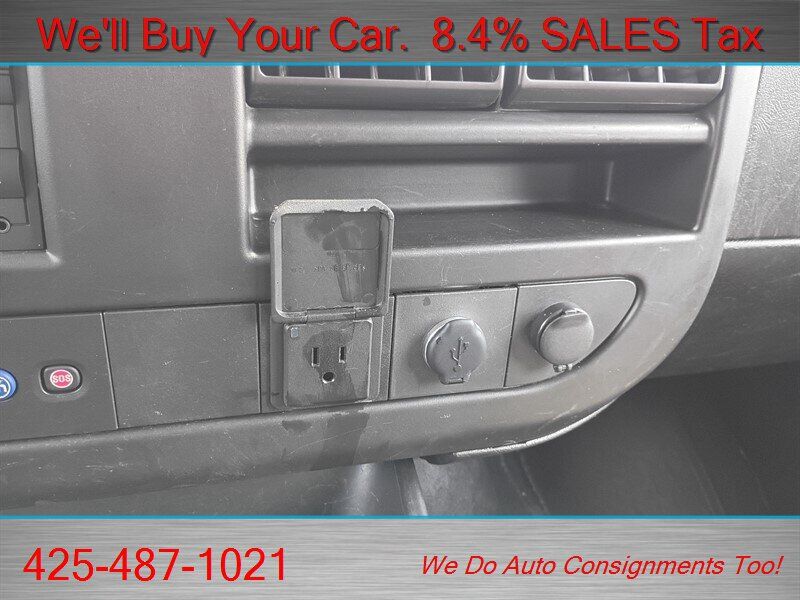 Used 2020 Chevrolet Express 3500 LS RWD image 30