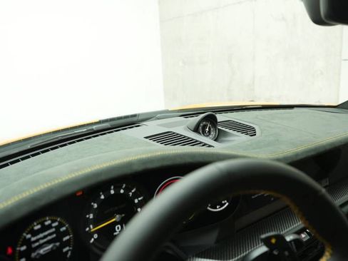 Certified 2024 Porsche 911 GT3 RS RWD image 16