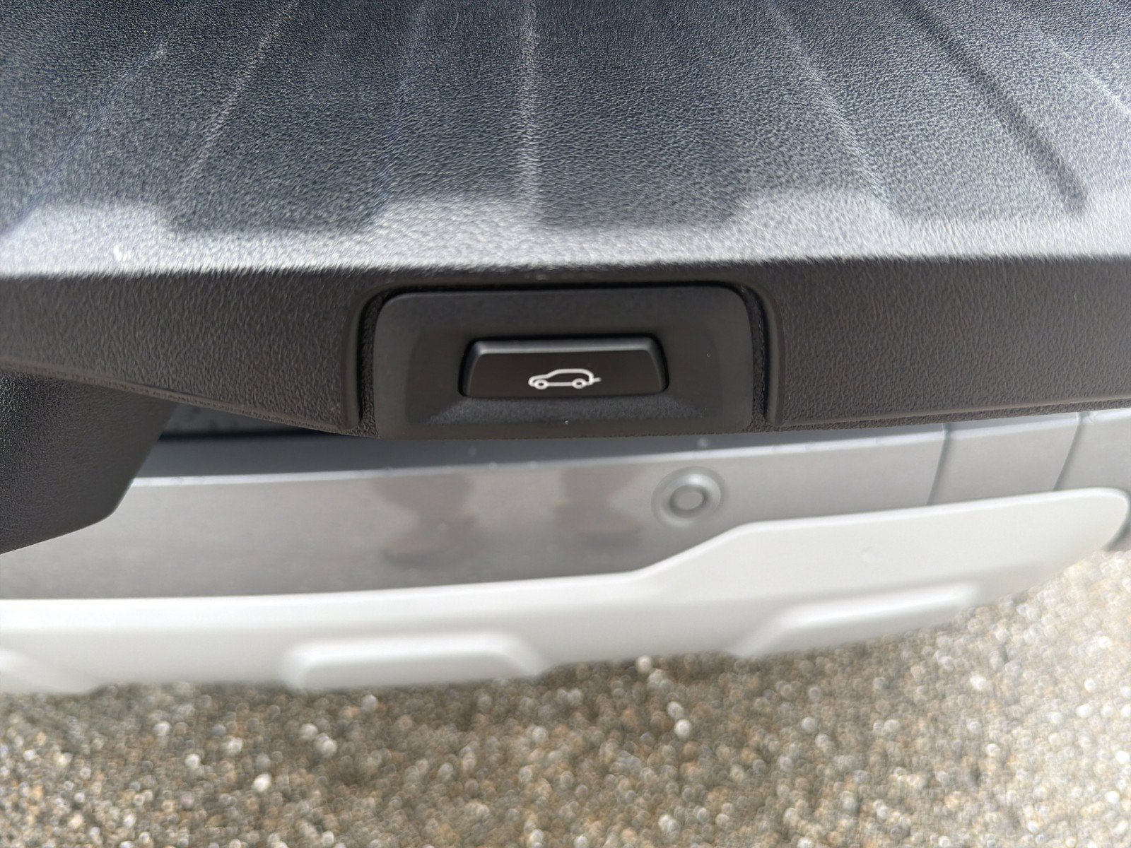Used 2026 BMW X5 sDrive40i RWD image 14