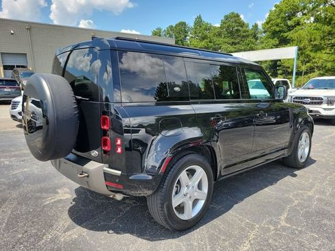 Used 2021 Land Rover Defender 110 X-Dynamic HSE AWD/4WD image 5