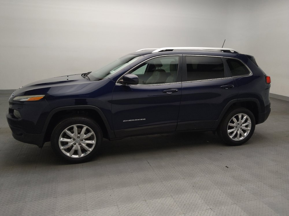 Used 2016 Jeep Cherokee Limited FWD image 2
