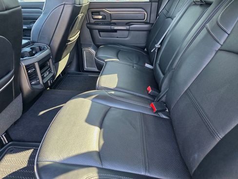 Used 2020 RAM 2500 Limited image 16