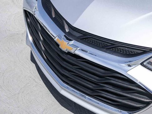 Used 2019 Chevrolet Cruze LS w/ LS Convenience Package FWD image 8