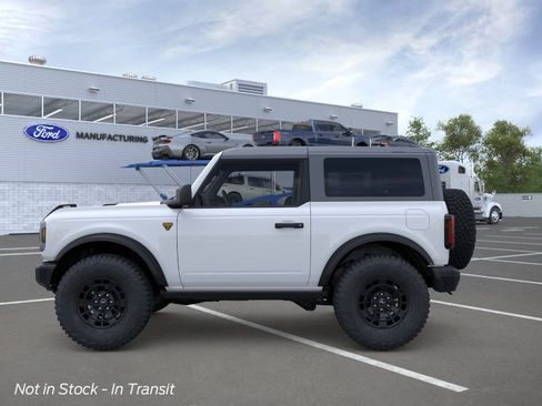 New 2026 Ford Bronco Badlands AWD/4WD image 3
