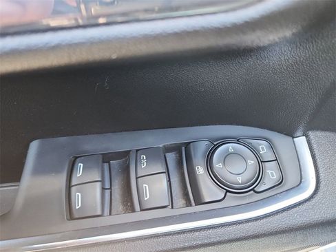 Used 2023 Chevrolet Silverado 1500 LT Trail Boss image 23