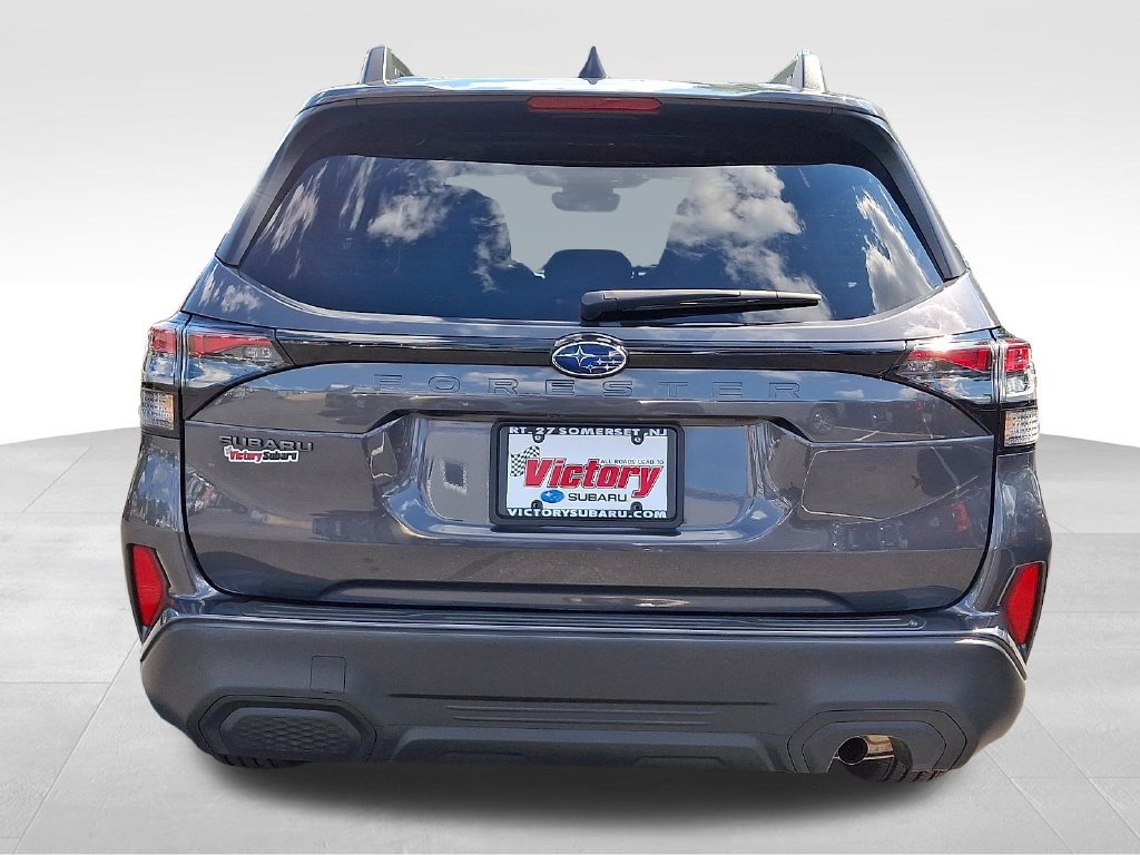 Certified 2025 Subaru Forester Premium AWD/4WD image 6