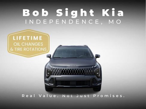 New 2026 Kia Sportage X-Line AWD/4WD image 2