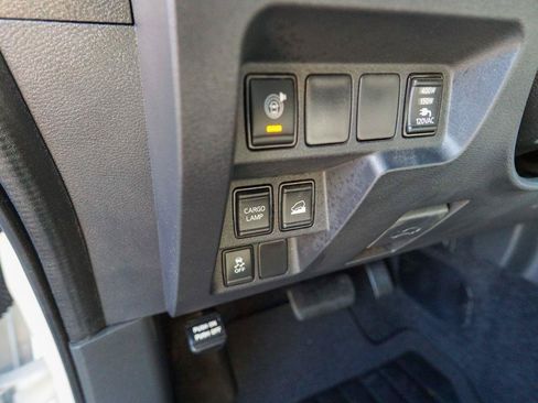 Used 2023 Nissan Frontier SV w/ SV Convenience Package AWD/4WD image 19