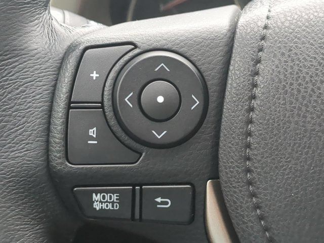 Used 2015 Toyota RAV4 Limited w/ Technology Package AWD/4WD image 25