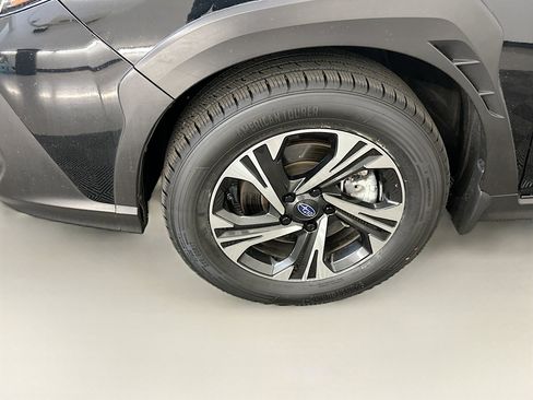 Used 2024 Subaru Crosstrek 2.0i Premium AWD/4WD image 11