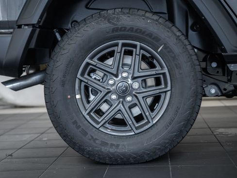 New 2025 Jeep Wrangler Sport S image 17