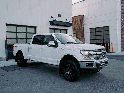 Used 2018 Ford F150 Lariat w/ Equipment Group 502A Luxury image 9