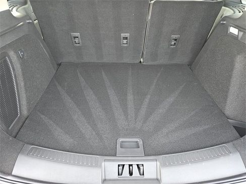 New 2026 Lincoln Corsair Premiere image 30