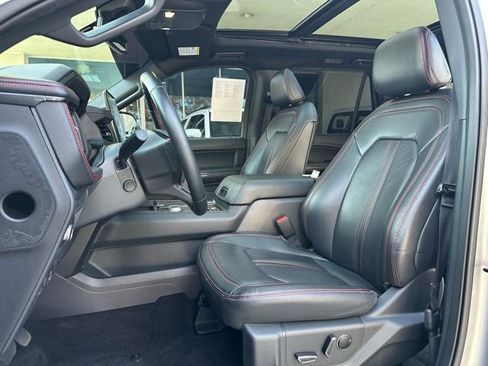 Certified 2022 Ford Expedition Limited image 14