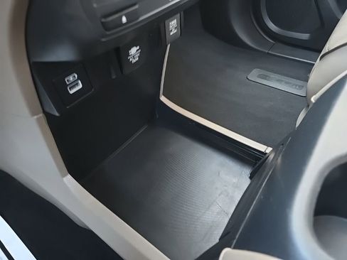 Used 2024 Honda Odyssey Elite image 68