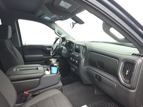 Used 2019 Chevrolet Silverado 1500 LT w/ All-Star Edition AWD/4WD image 9