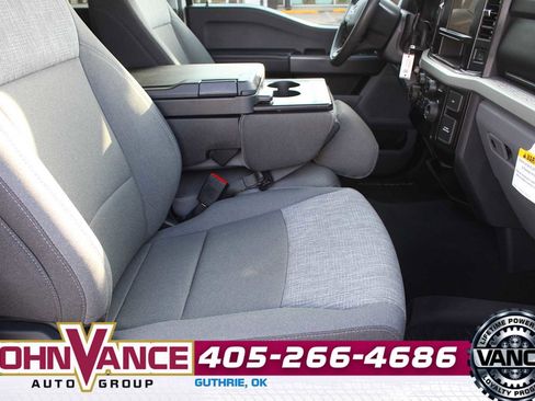 Used 2025 Ford F350 XLT AWD/4WD image 19