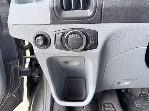 Used 2018 Ford Transit 350 XLT RWD image 14