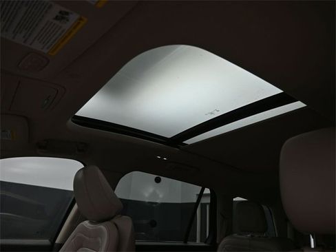 Used 2022 Lincoln Aviator Reserve w/ Class IV Trailer Tow Package image 23