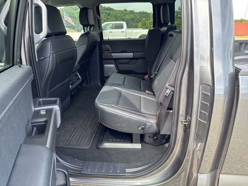 Used 2025 Ford F250 Lariat w/ Chrome Package AWD/4WD image 17
