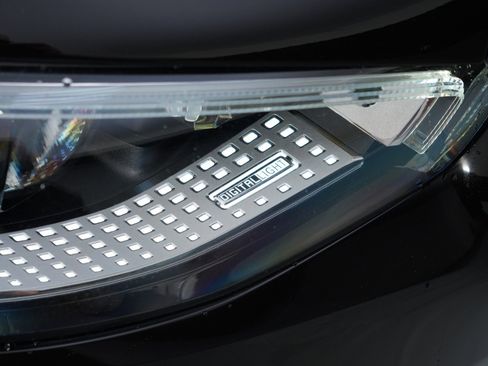 Used 2024 Mercedes-Benz S 63 AMG S w/ Rear Seat Package image 42