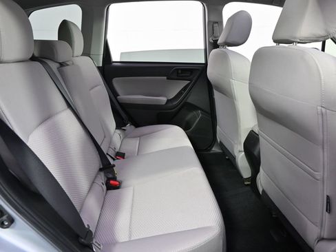 Used 2014 Subaru Forester 2.5i Premium AWD/4WD image 18