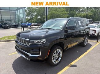 Used 2023 Jeep Grand Wagoneer Series II AWD/4WD video 1