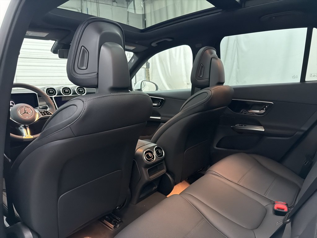 Certified 2026 Mercedes-Benz GLC 300 4MATIC image 18