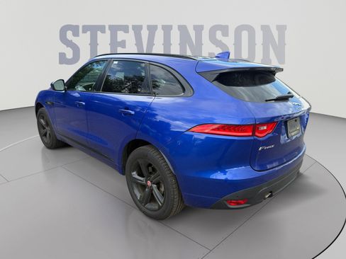 Used 2019 Jaguar F-PACE R-Sport AWD/4WD image 3
