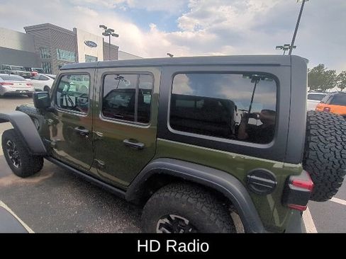 Used 2024 Jeep Wrangler Unlimited Rubicon 4xe w/ Technology Group AWD/4WD image 11