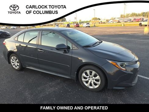 Used 2023 Toyota Corolla LE FWD image 6