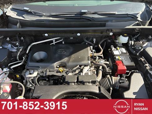 Used 2020 Toyota RAV4 Limited AWD/4WD image 29